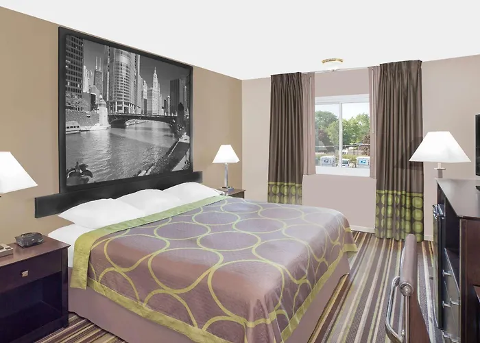 Super 8 By Wyndham Morton Grove/chicago Hotel Morton Grove